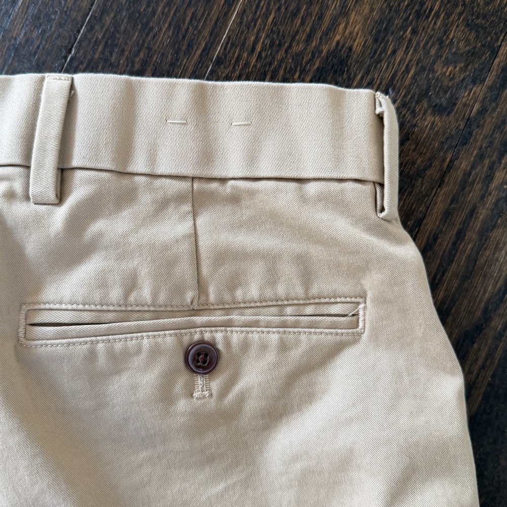 GAP Men's Khaki Chinos 30 x 30 - Picture 5 of 7